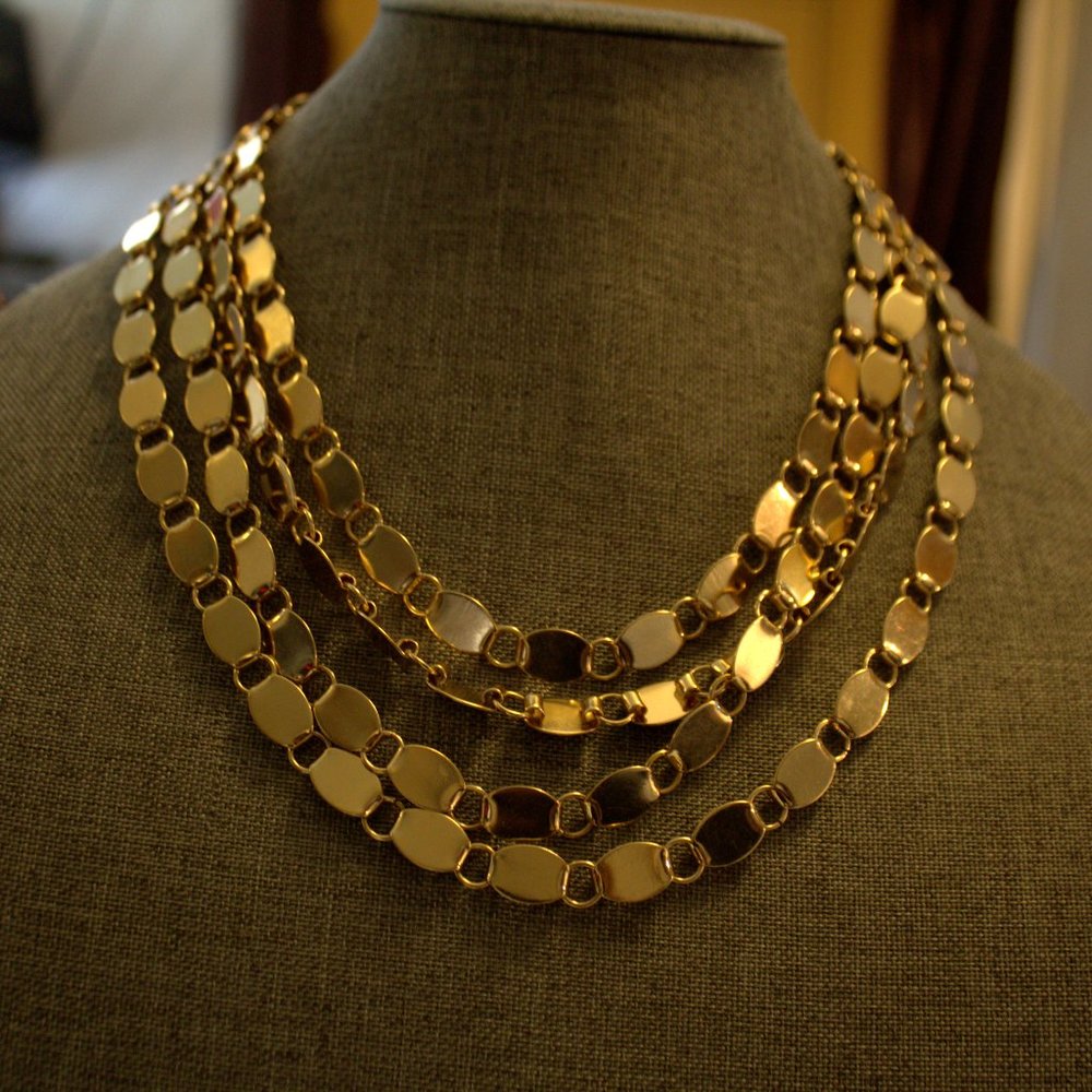 Gold Flat Linked Necklace with Matching Earrings